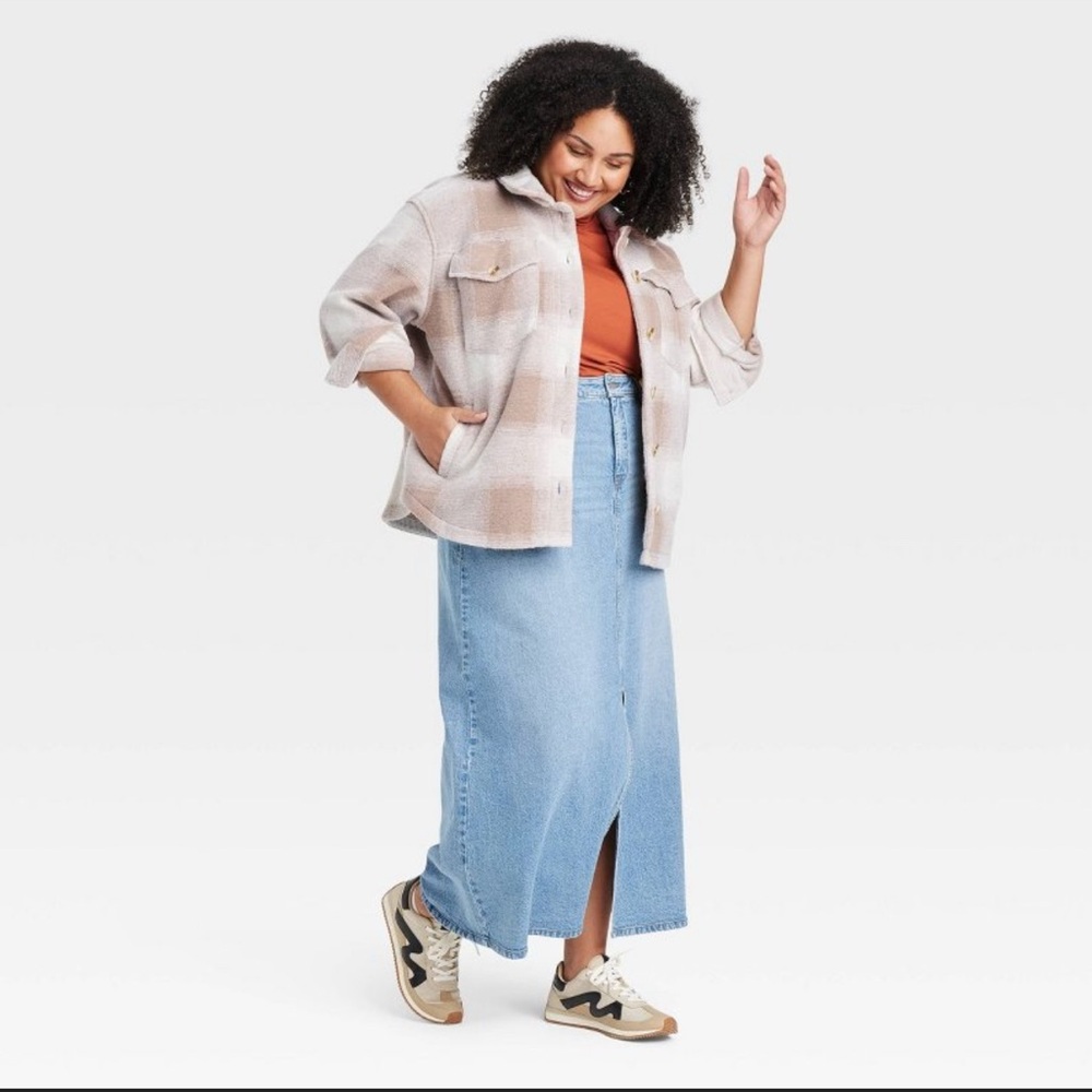 Ava & Viv Plaid Button-Up Jacket